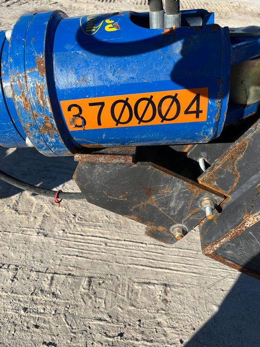 2023 AUGER TORQUE 3300-30