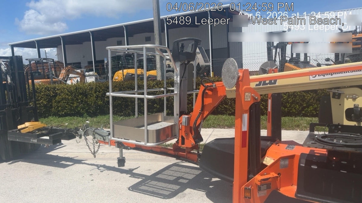 2022 JLG T350