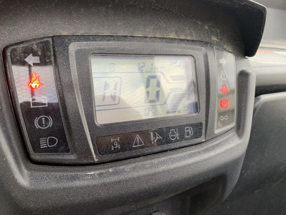 2020 Kubota RTV-XG850WL-H 4wd Utility Cart, 4 Seat,Gas, LED Strobe, Windshield Tempered Glass, Plastic Canopy, Wire Harness Kit, Backup Alarm