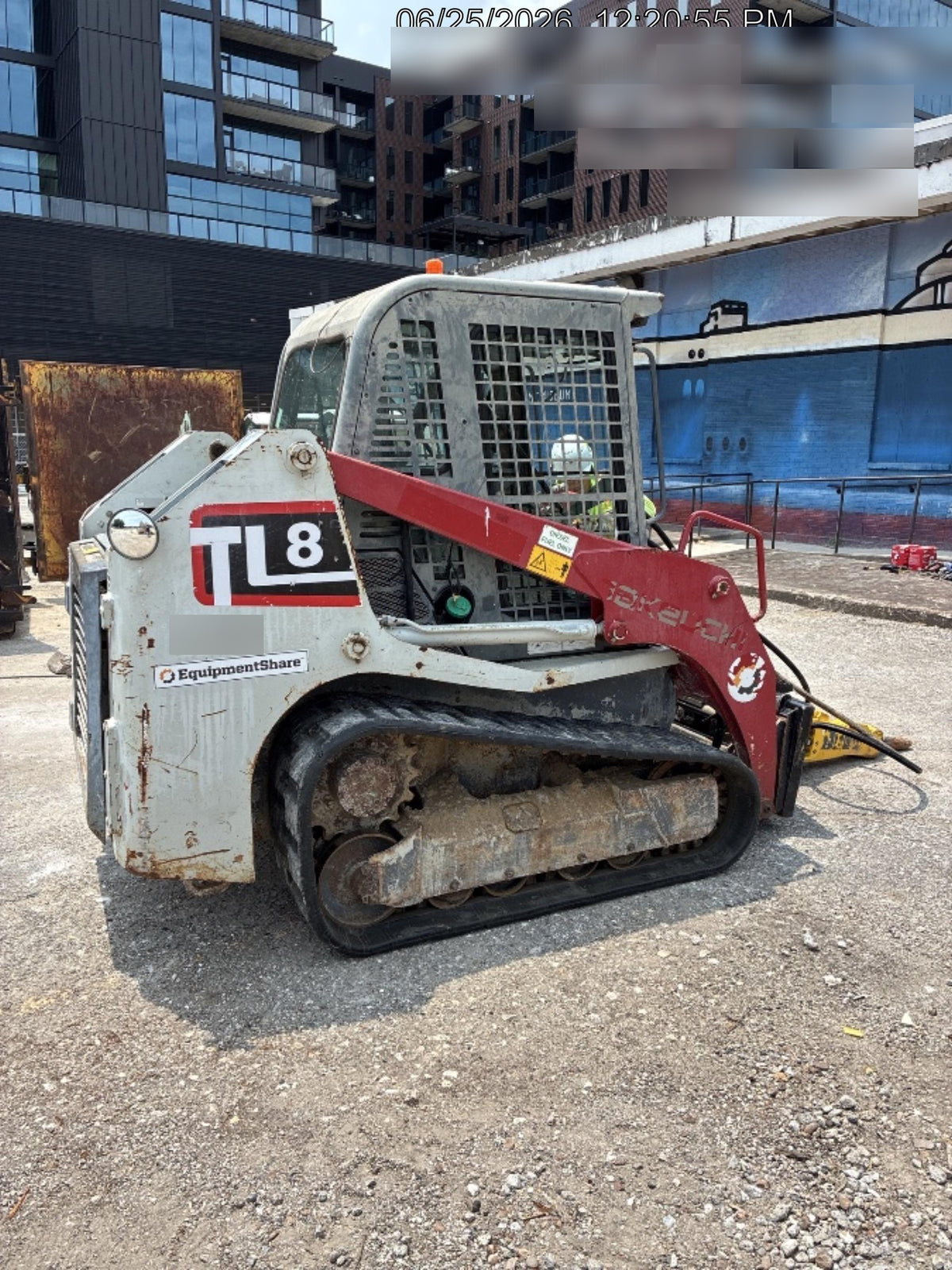 2019 Takeuchi TL8 Cab, Heat/AC, Defroster, 15" Wide Rubber Tracks, Back-up Alarm, Front & Rear Working Lights, Auxiliary Hydraulics, Two-Speed Travel, Electronic Monitoring System, Hydraulic Universal Quick Hitch 76" HD Dirt Bucket with 8 Teeth, 20.3 cubic feet Capacity