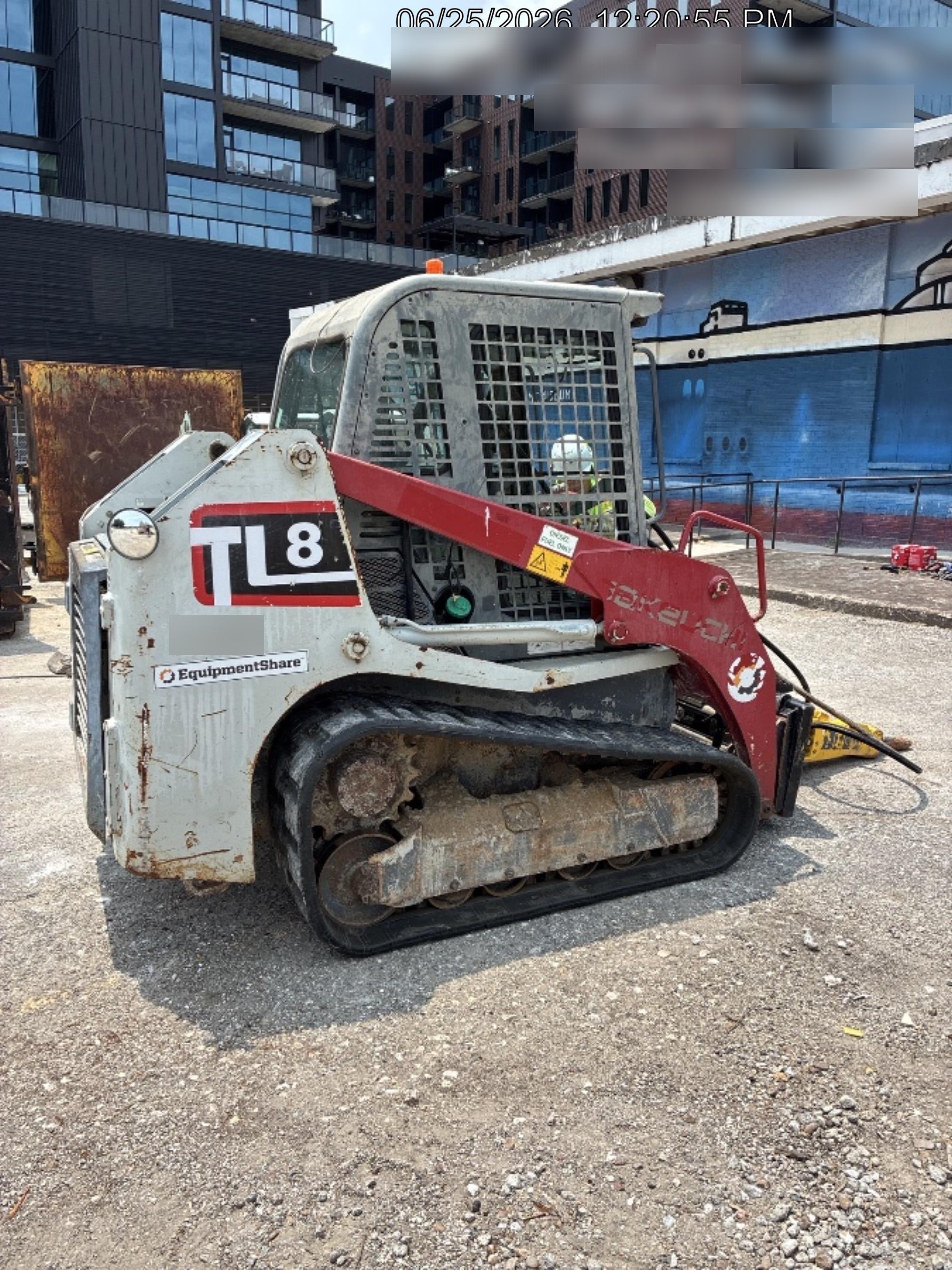 2019 Takeuchi TL8 Cab, Heat/AC, Defroster, 15" Wide Rubber Tracks, Back-up Alarm, Front & Rear Working Lights, Auxiliary Hydraulics, Two-Speed Travel, Electronic Monitoring System, Hydraulic Universal Quick Hitch 76" HD Dirt Bucket with 8 Teeth, 20.3 cubic feet Capacity