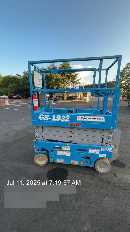 2019 GENIE GR-20
