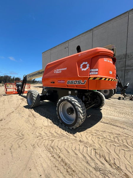 2025 JLG 660SJ