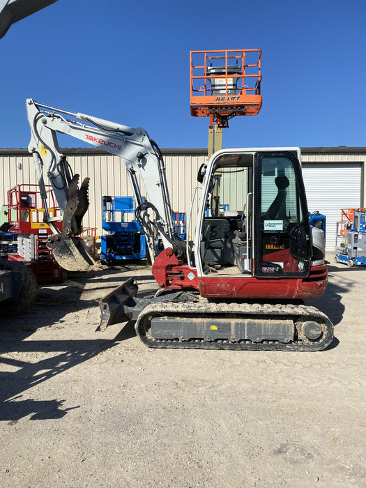 2020 Takeuchi TB250-2C Cab/Heat/Air, Rubber Tracks, Manual TAG QC
