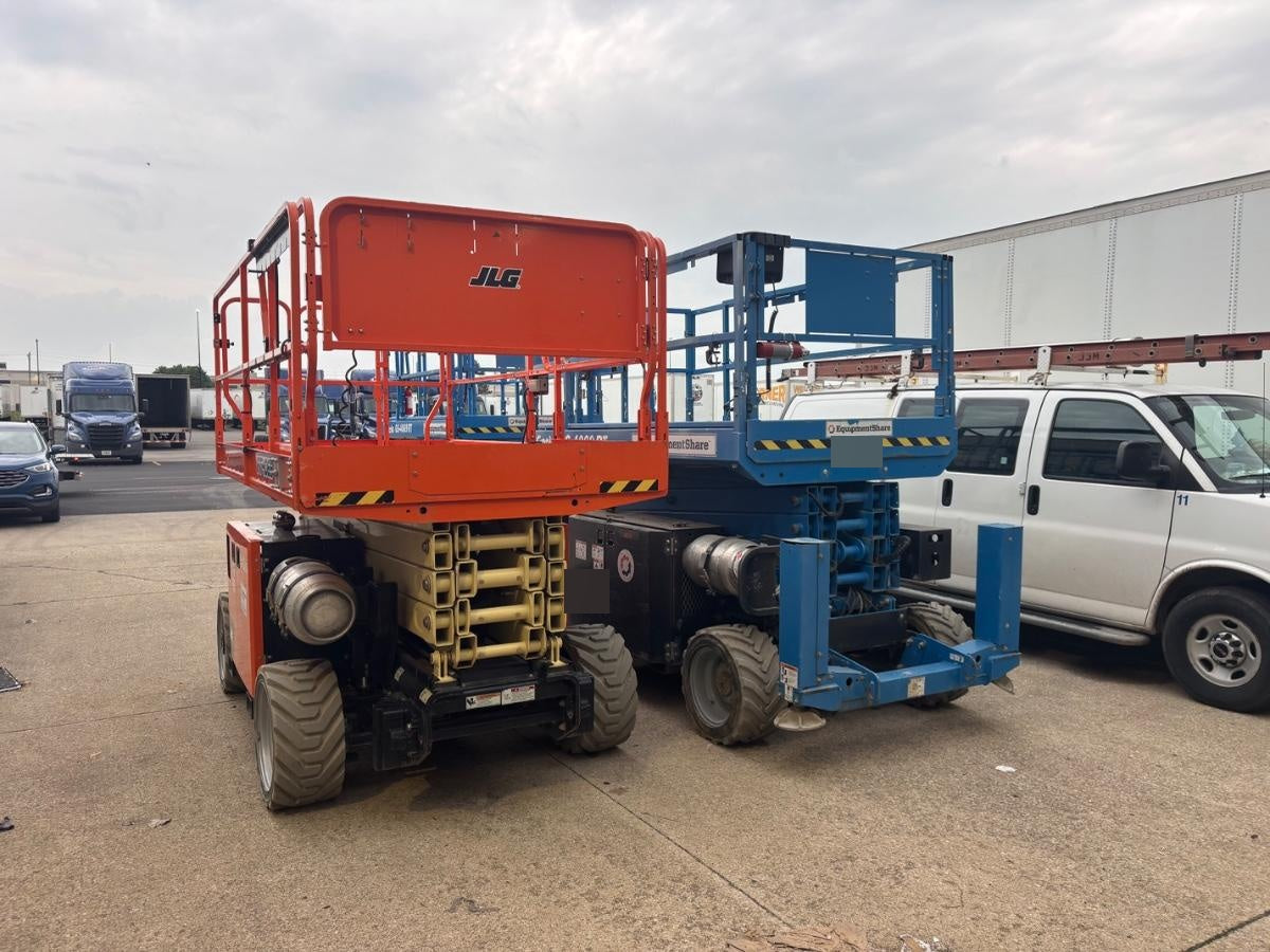 2021 JLG RT4069