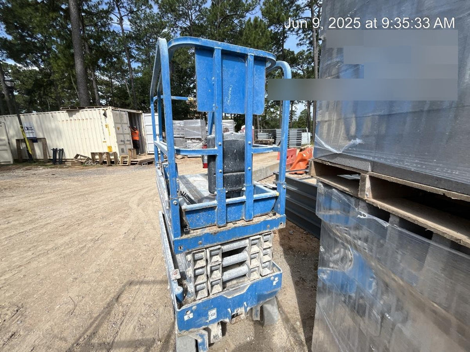 2019 Genie GS-1930 Fixed rails with chain Entry