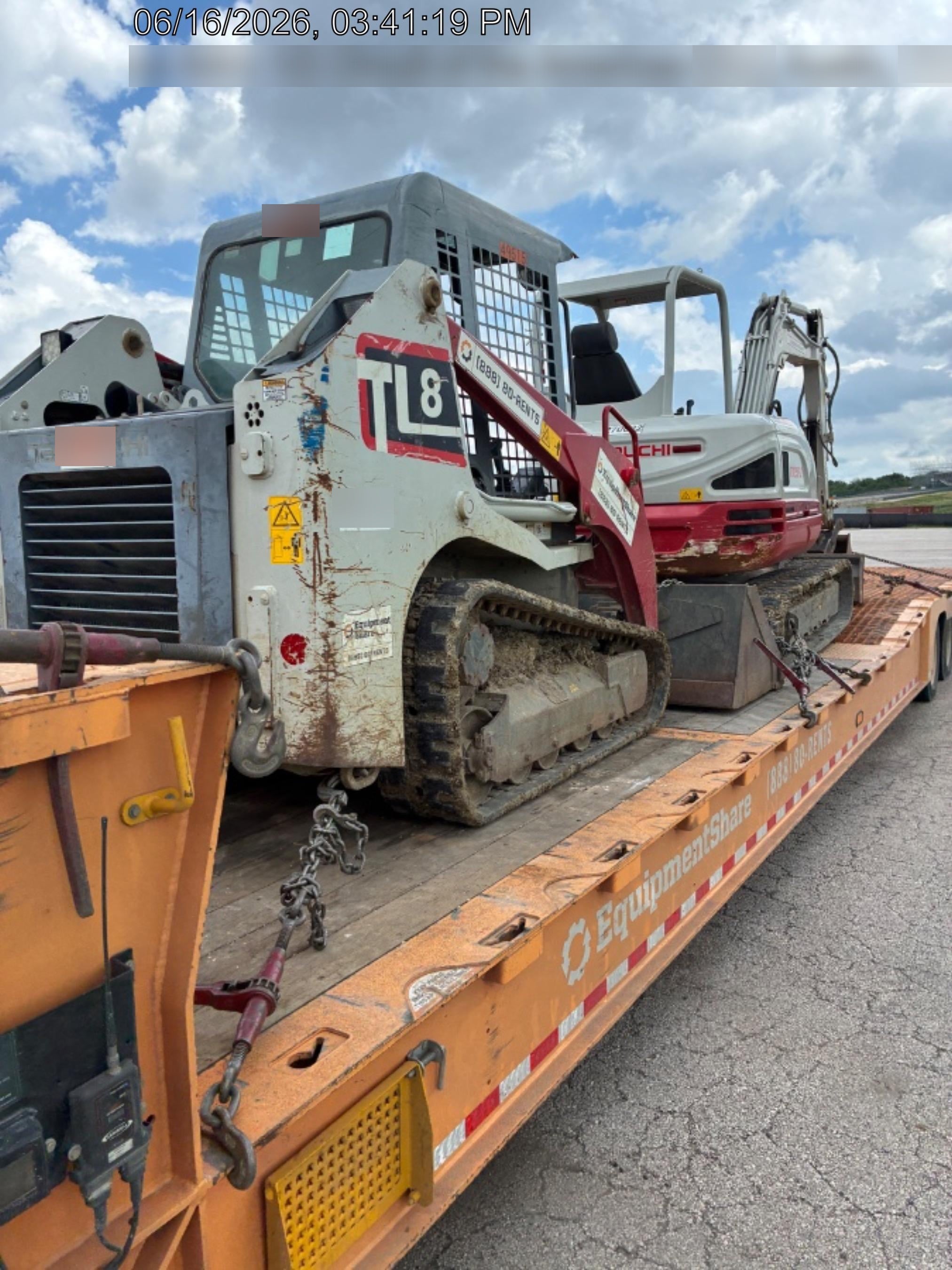 2019 Takeuchi TL8W Canopy, 15" Wide Rubber Tracks, Back-up Alarm, Front & Rear Working Lights, Auxiliary Hydraulics, Two-Speed Travel, Electronic Monitoring System w/76" HD Dirt Bucket with 8 Teeth, 20.3 cubic feet Capacity