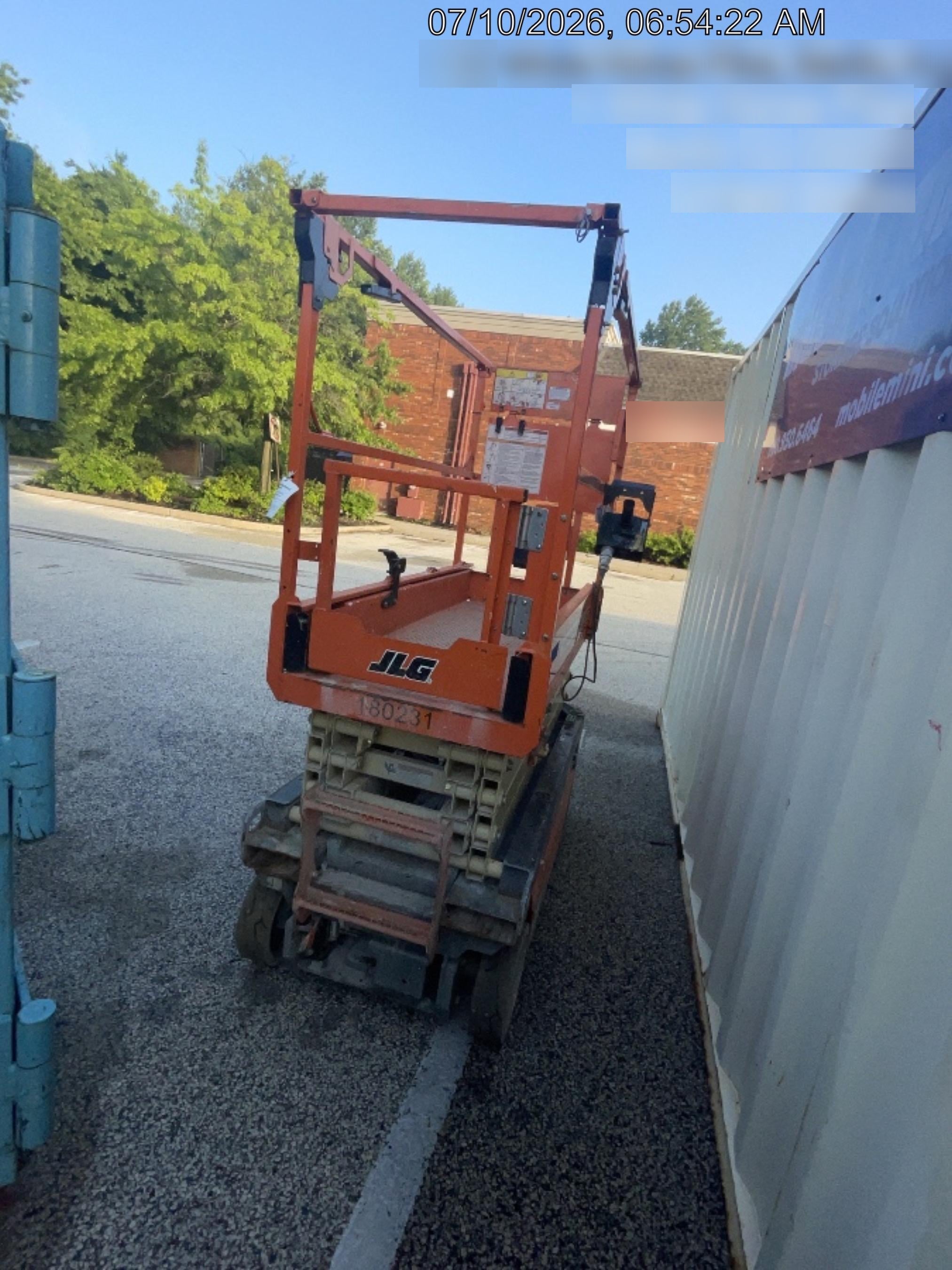 2021 JLG ES1932