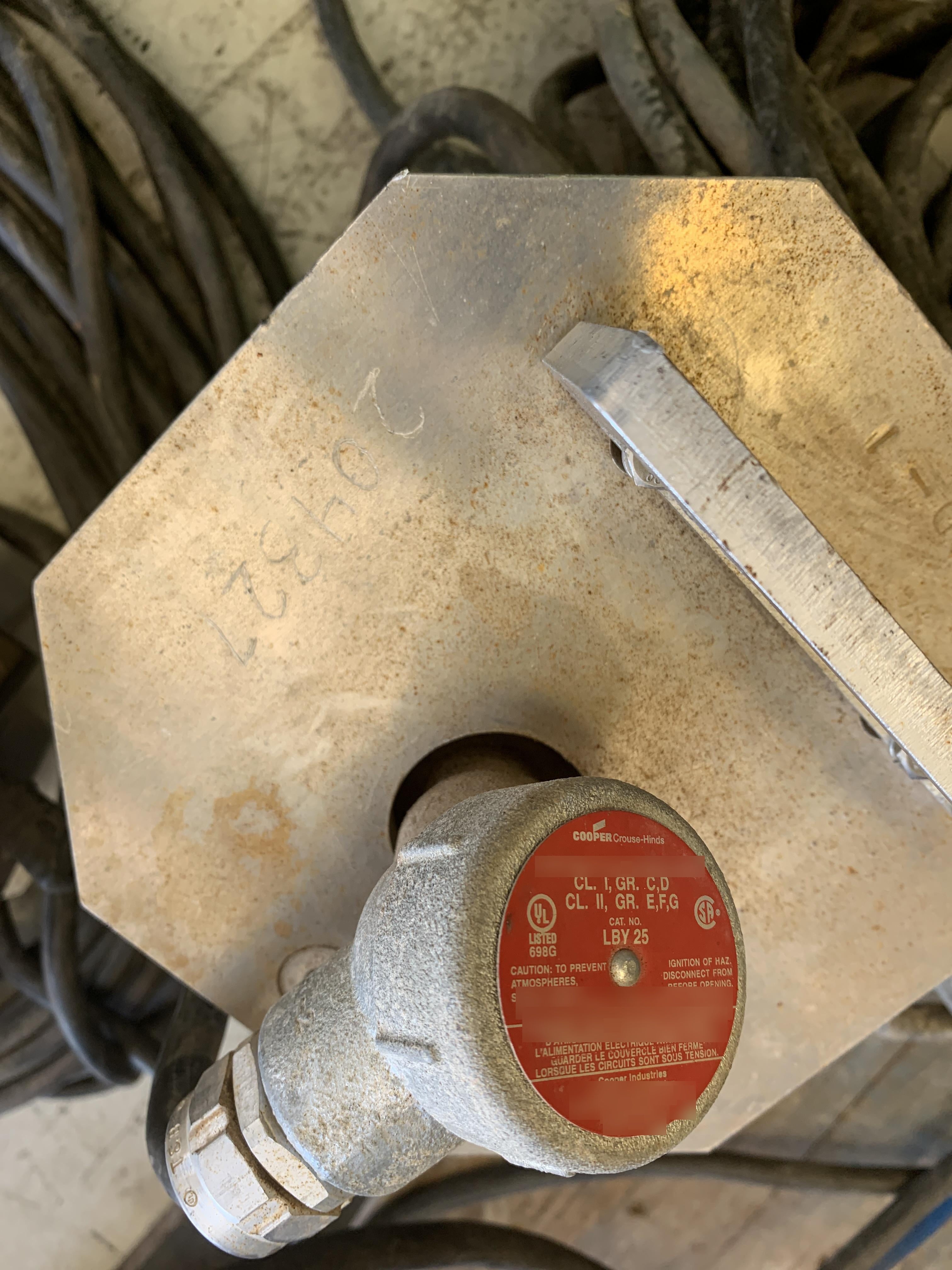 2022 WORKSITE LIGHTING PetroPRO Handy 24639