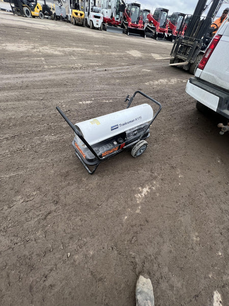 2022 LB WHITE Tradesman K175