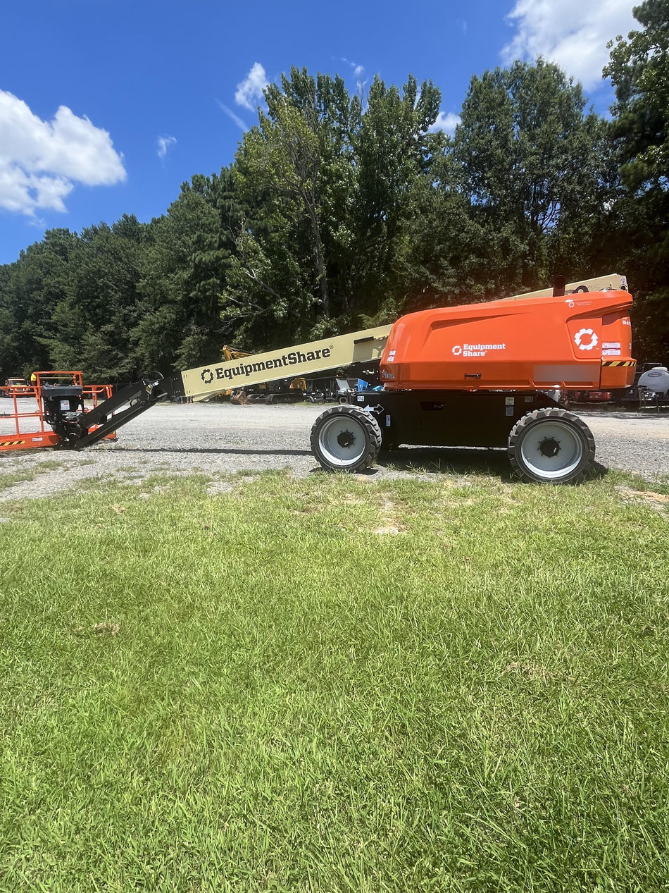 2025 JLG 660SJ