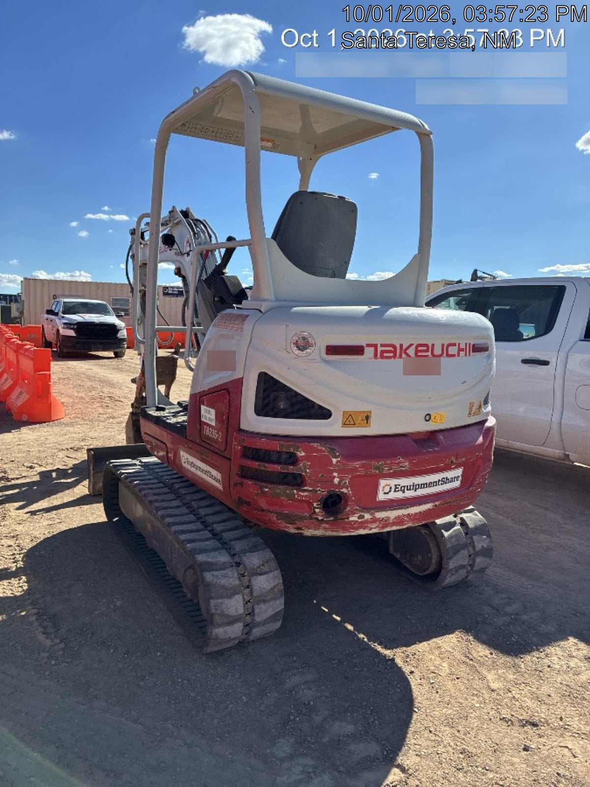 2020 TAKEUCHI TB235-2R