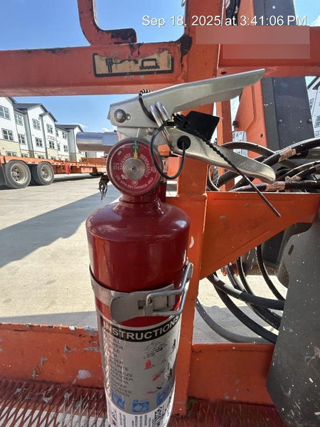 2019 JLG 660SJ
