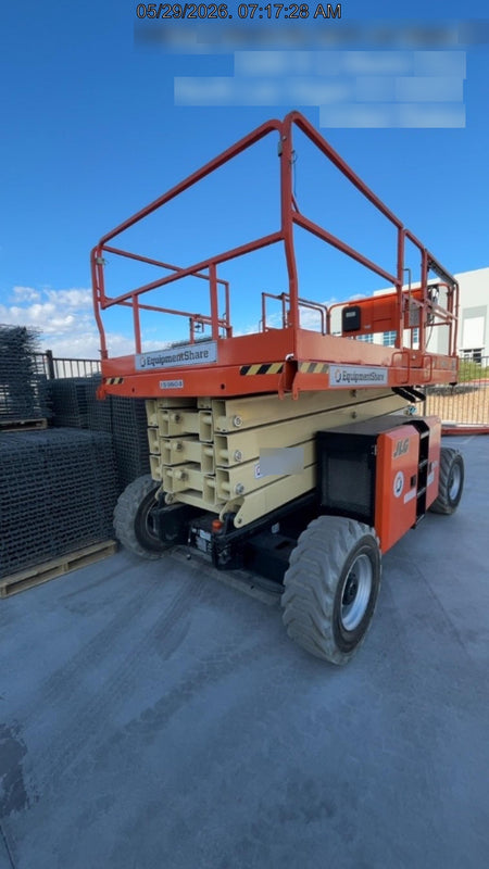 2021 JLG 430LRT