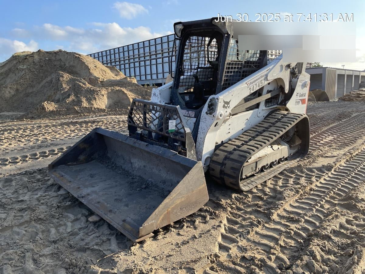 2017 BRADCO 48" Skid Loader Pallet Forks