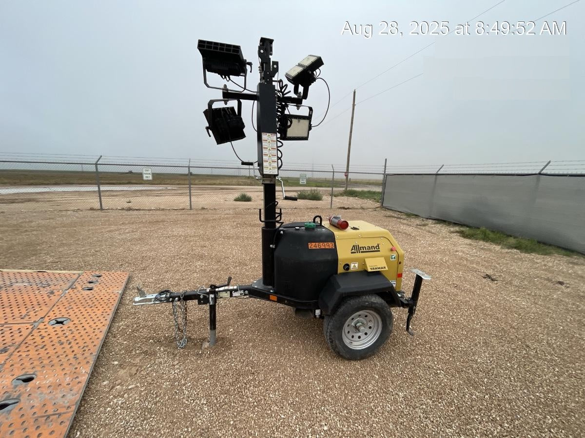 2022 Allmand NLV3GR (4) LED Light Fixture 350W, 23' Vertical Mast, 3kW Prime, Towable, ES Decals, T3
