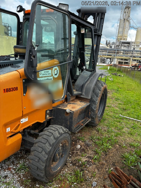 2021 CASE 586H