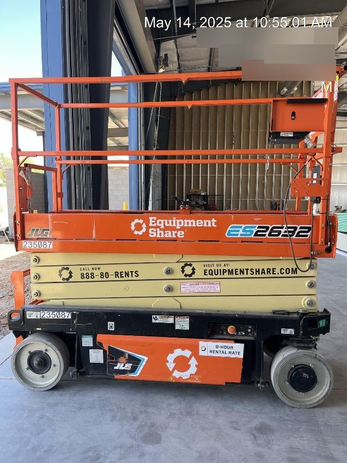 2022 JLG ES2632