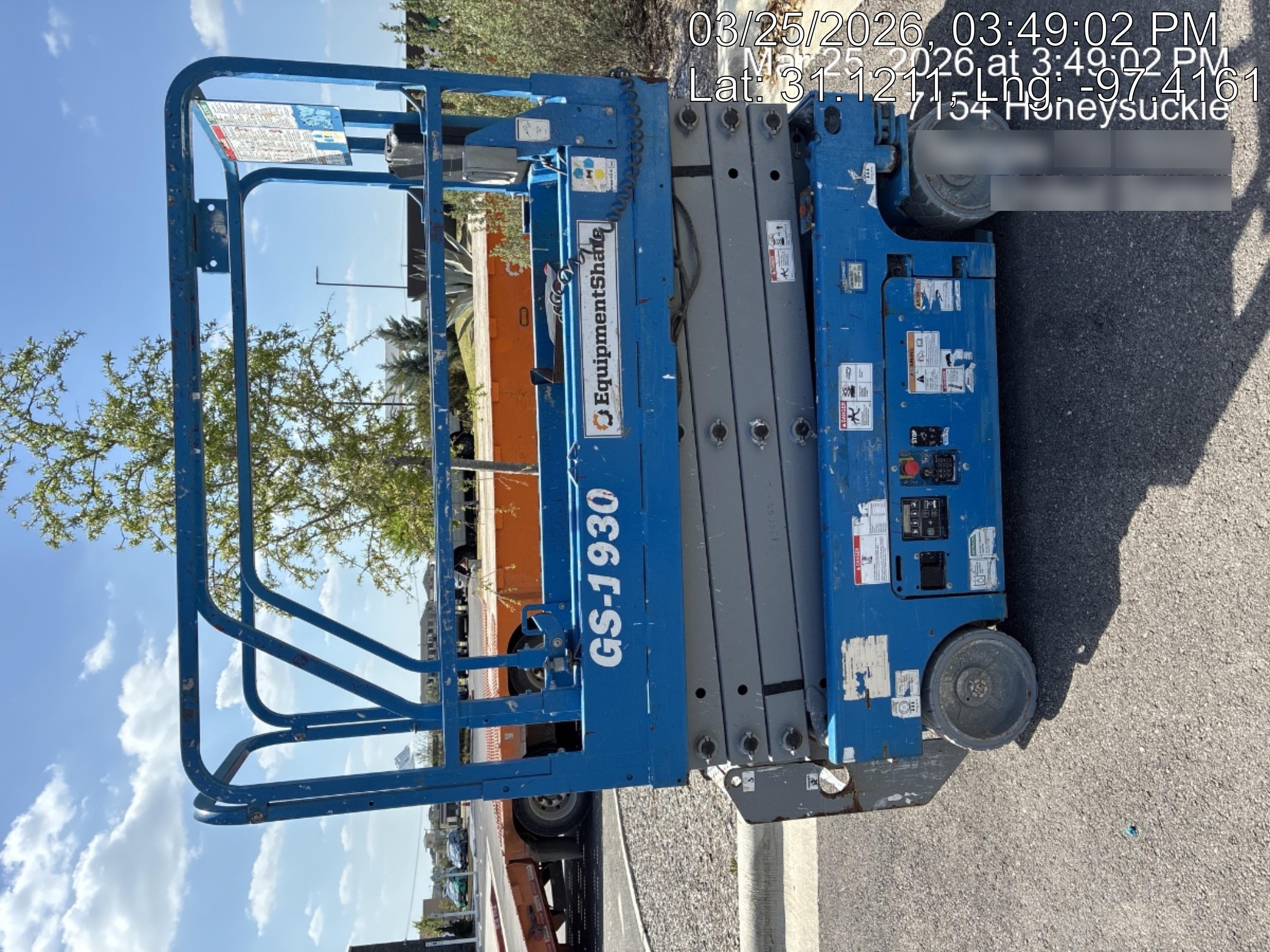 2019 Genie GS-1930 Fixed rails with chain Entry