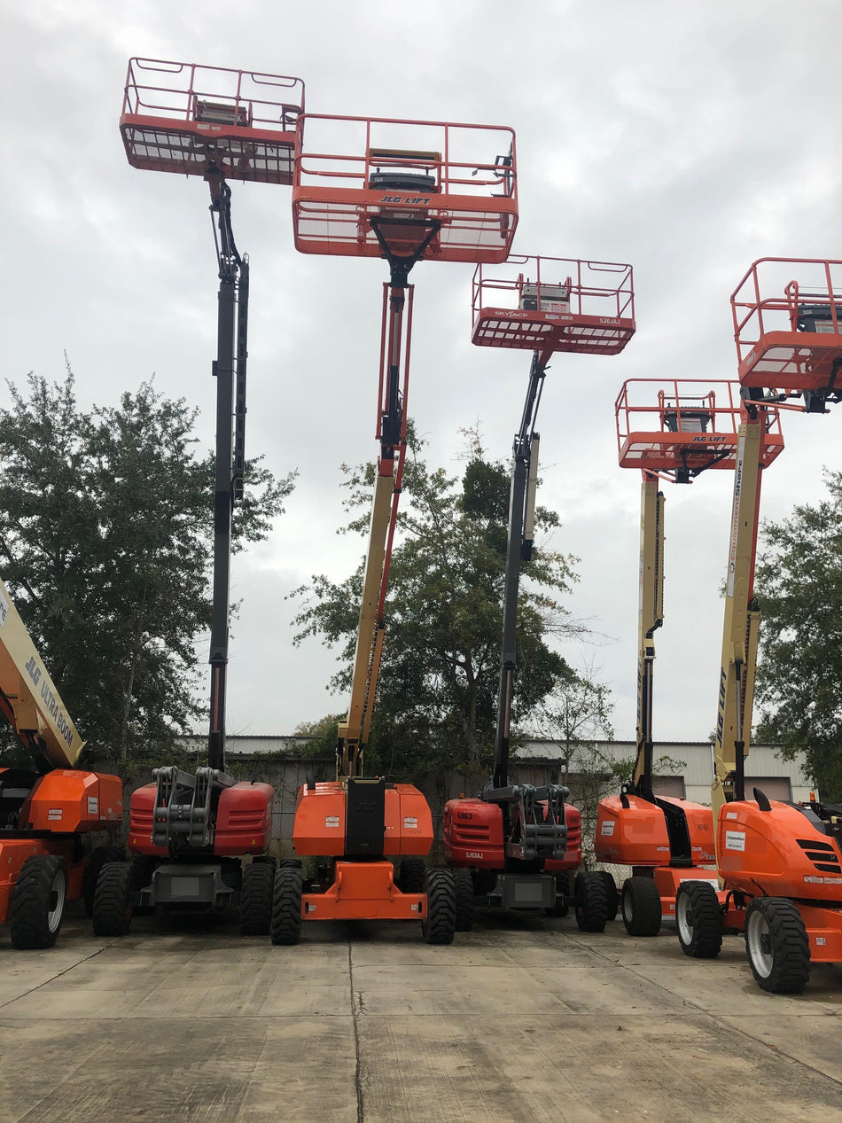 2019 JLG 800AJ