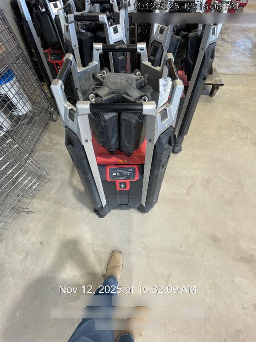 2023 MILWAUKEE MXF041-1XC