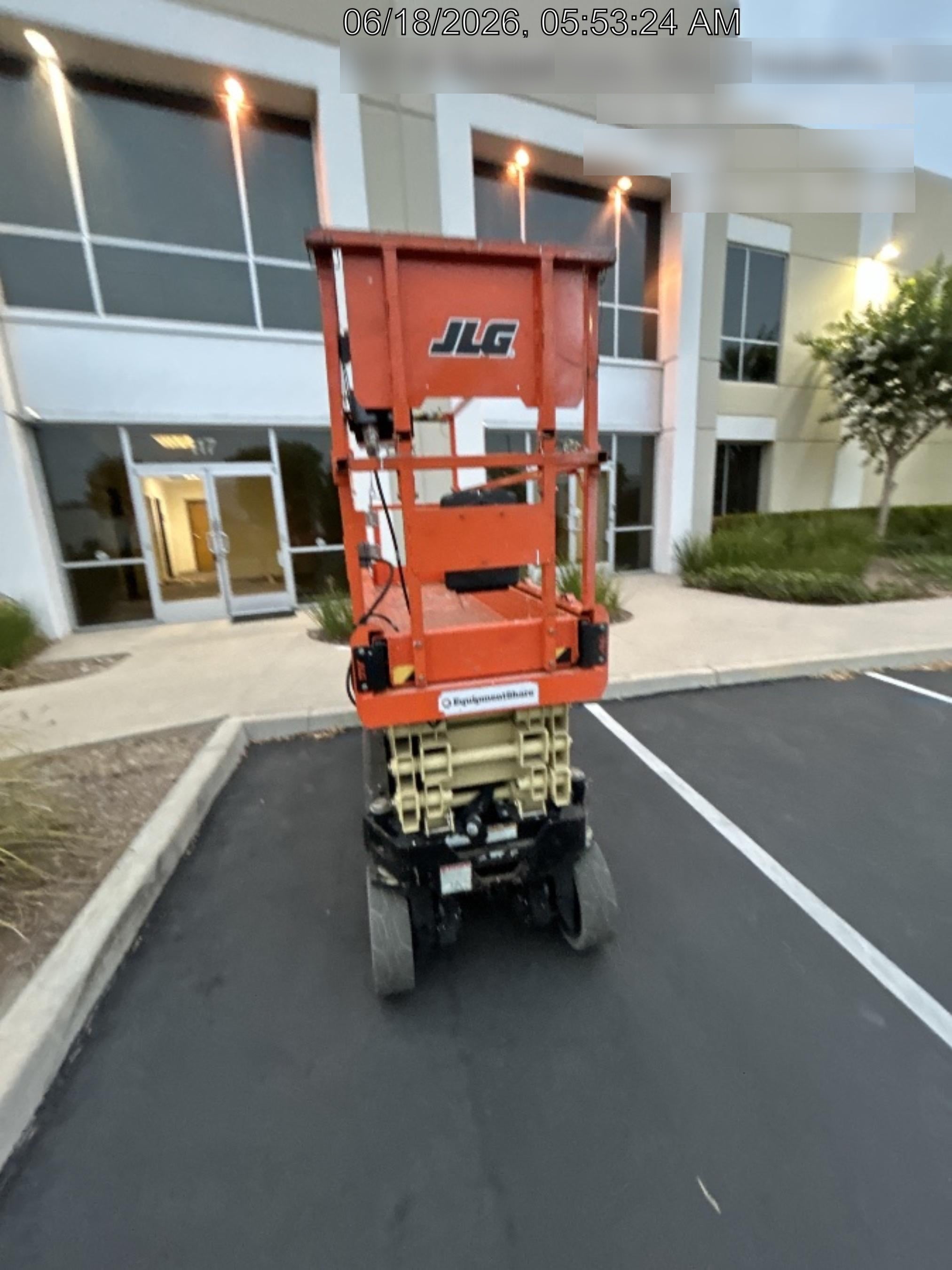 2022 JLG ES2632