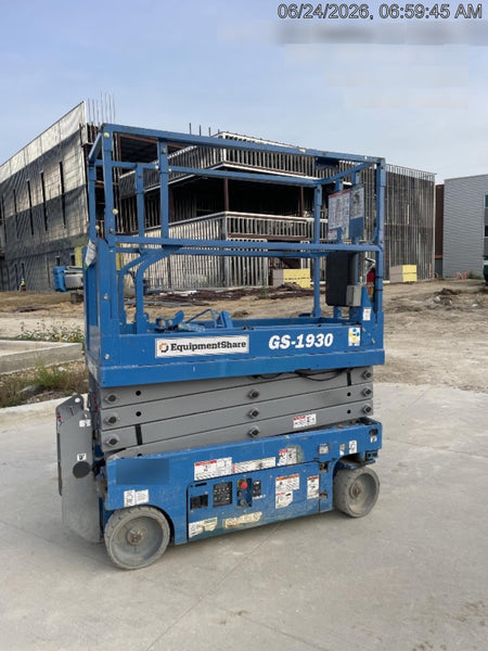 2020 Genie GS-1930 Solid Non Marking Tires, Beacon, Folding rails with half height swing gate