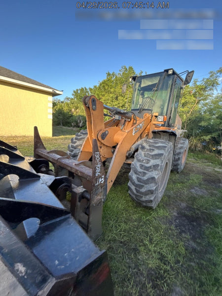 2016 CASE 621F
