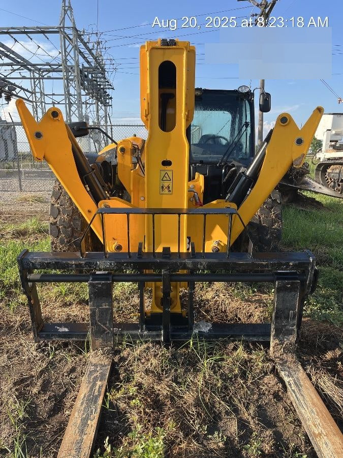 2025 JCB 512-56