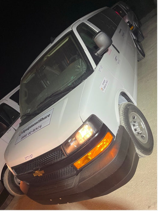 2023 CHEVROLET Express Van - Rental