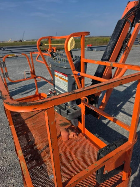2021 JLG 860SJ