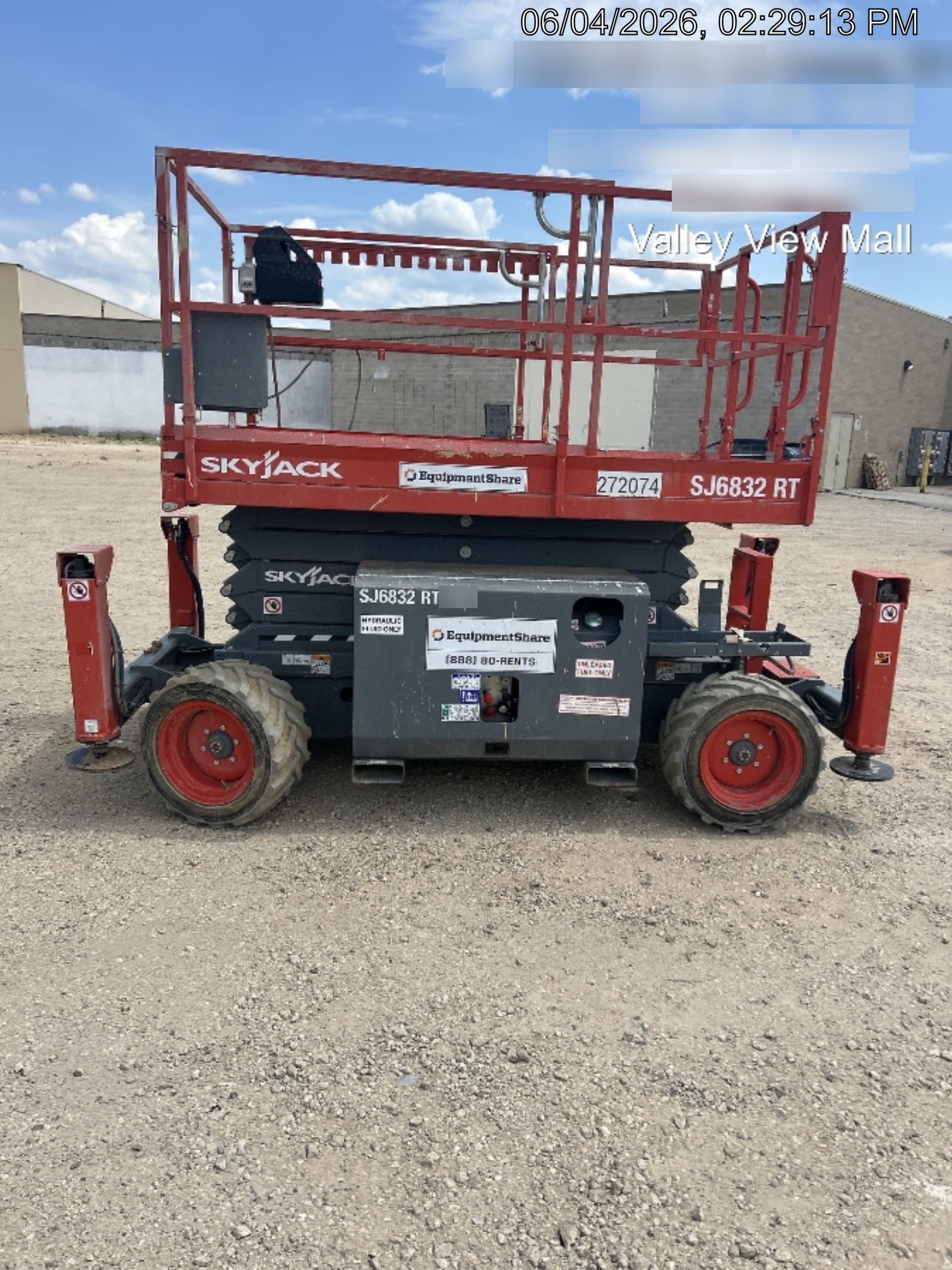 2023 SKYJACK SJ6832 RT