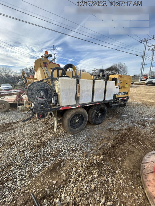 2021 Vac-Tron LP573XDT T4 Koehler Diesel Engine, 500 Gallon Debris Tank, x2 100 Gallon Water Tanks