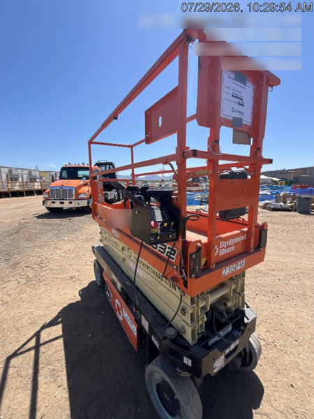2022 JLG ES2632