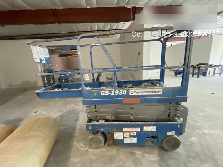 2019 Genie GS-1930 Fixed Rails with Chain Entry