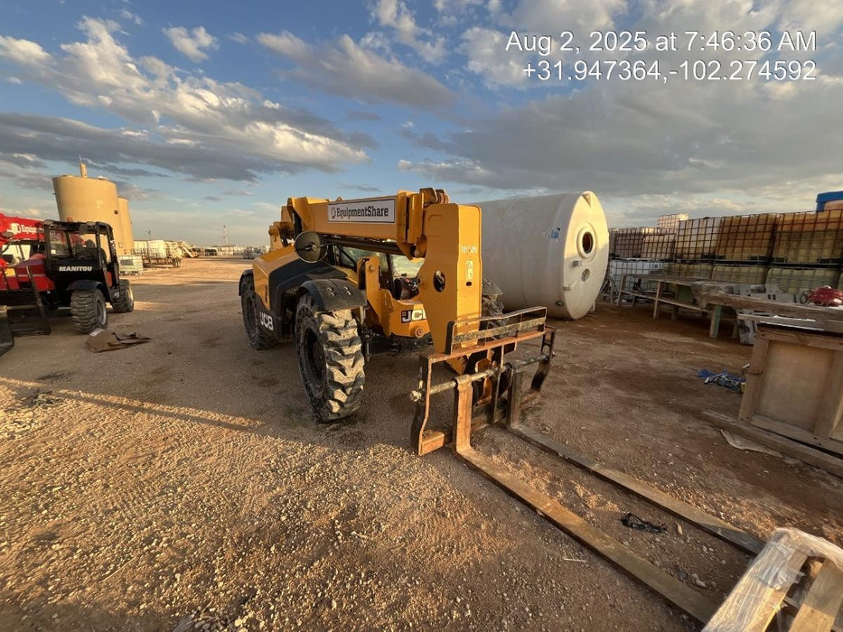 2020 JCB 506-36 Cab/Heat/Air, 74 HP, Solid Tires, STD Worklight, Beacon, Aux Hydraulics, Lifting Eye, Back up Alarm w/48" Carriage/48" Forks
