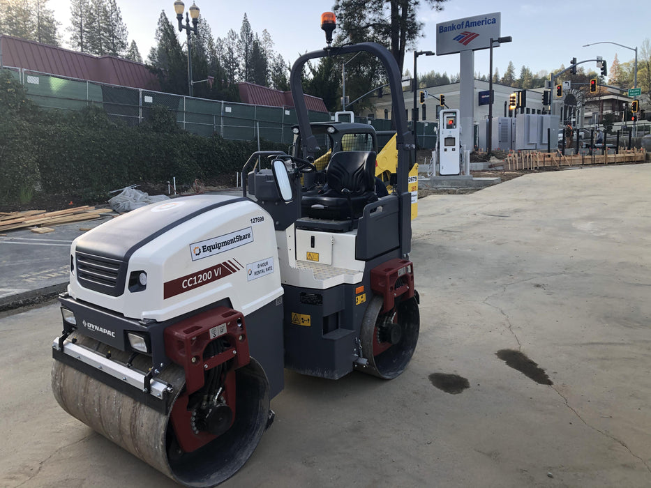 2020 DYNAPAC CC 1200