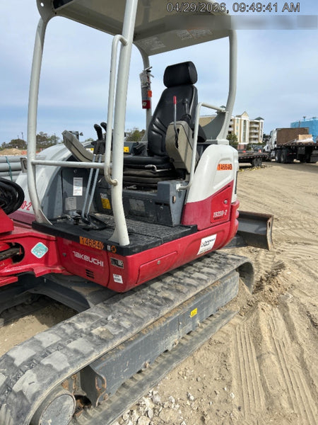 2021 TAKEUCHI TB250-2