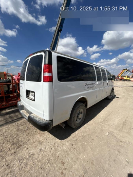 2023 CHEVROLET Express Van - Rental