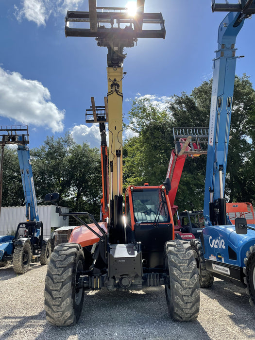 2022 JLG 1732