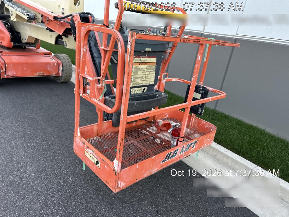 2018 JLG E450AJ