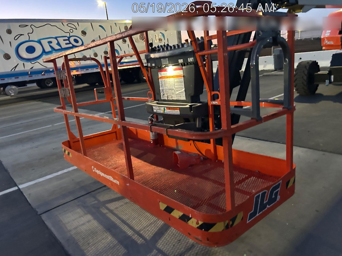 2025 JLG 660SJ