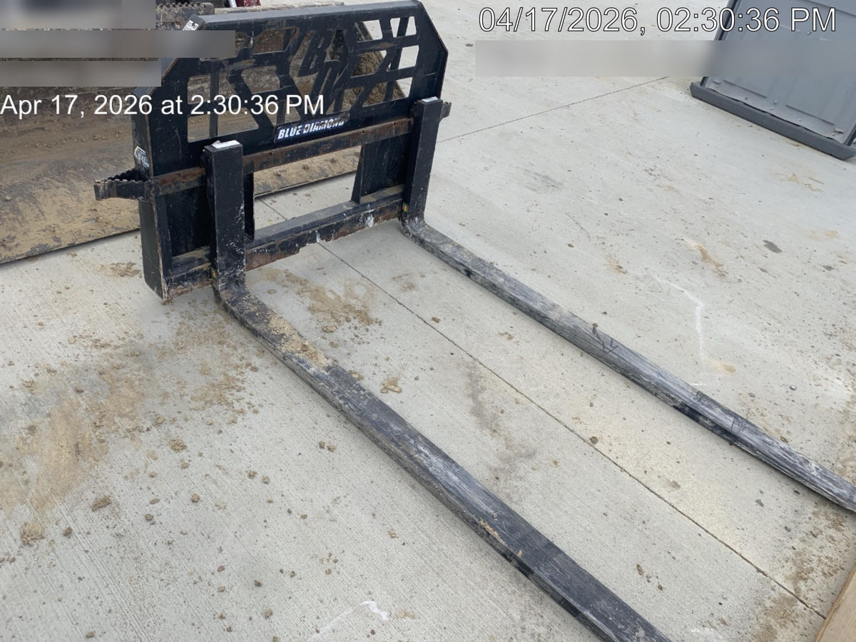 2021 PALADIN 48" Pallet Forks - Paladin