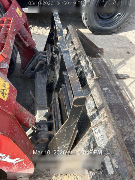 2024 VIRNIG 48" Pallet Forks - Virnig