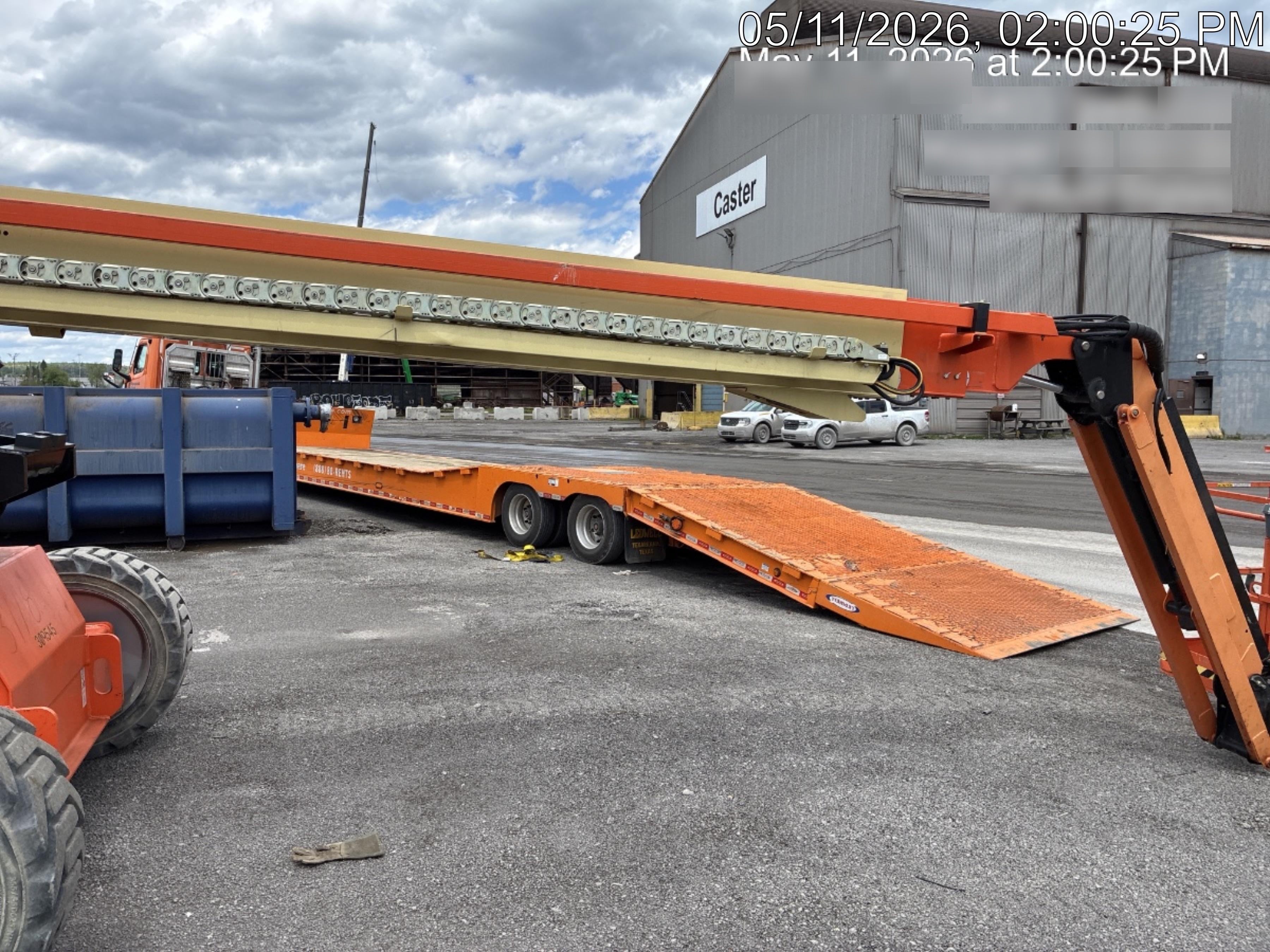 2023 JLG 660SJ
