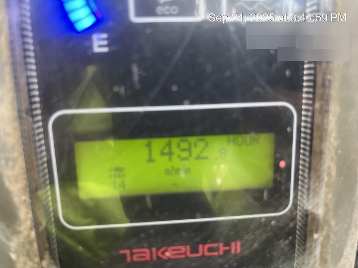 2019 TAKEUCHI TL8W