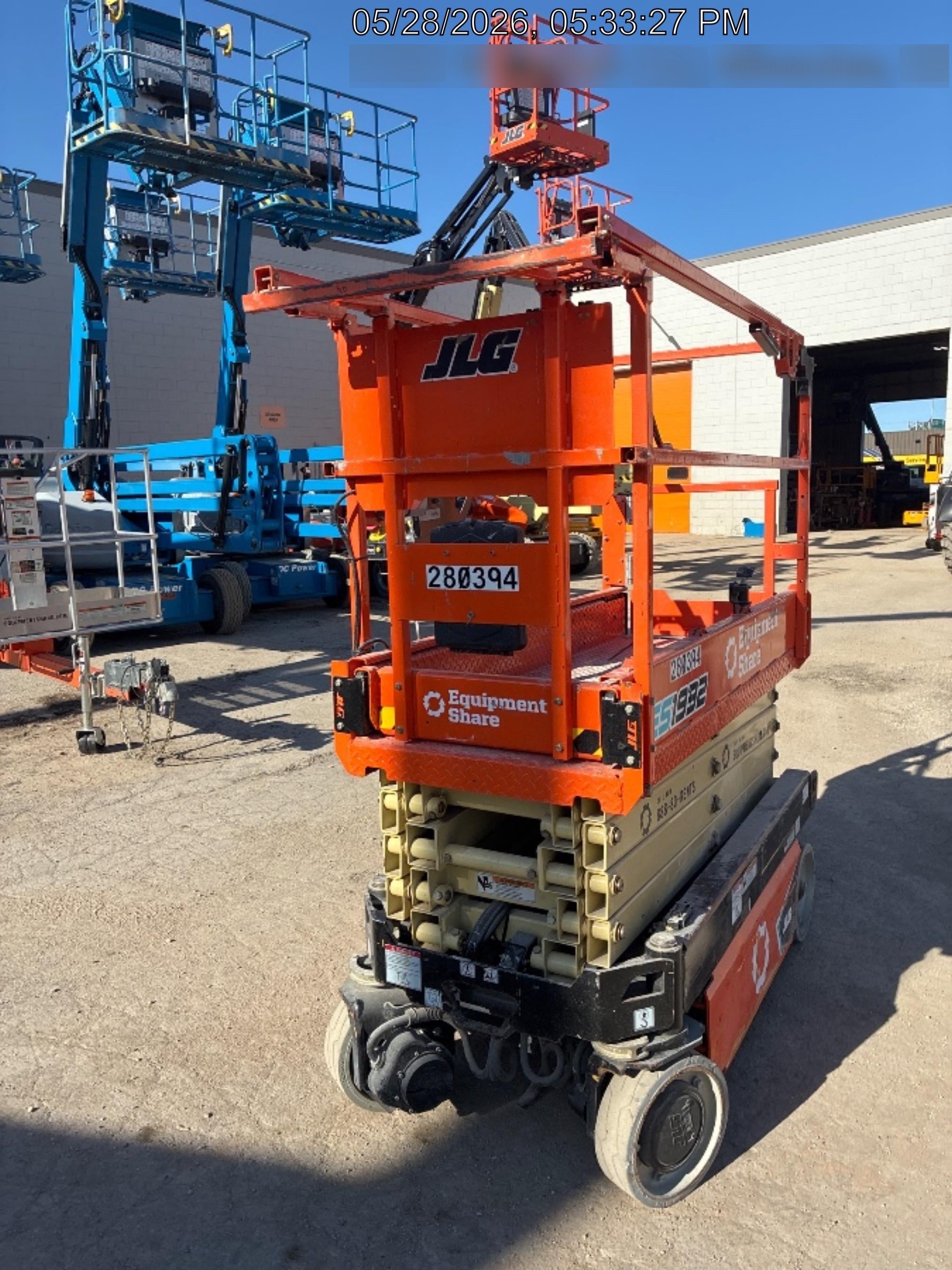 2022 JLG ES1932