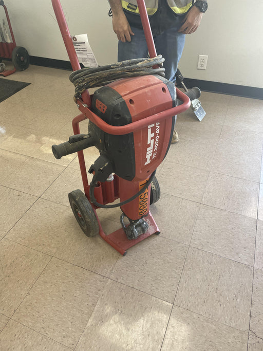 2021 HILTI TE 3000-AVR