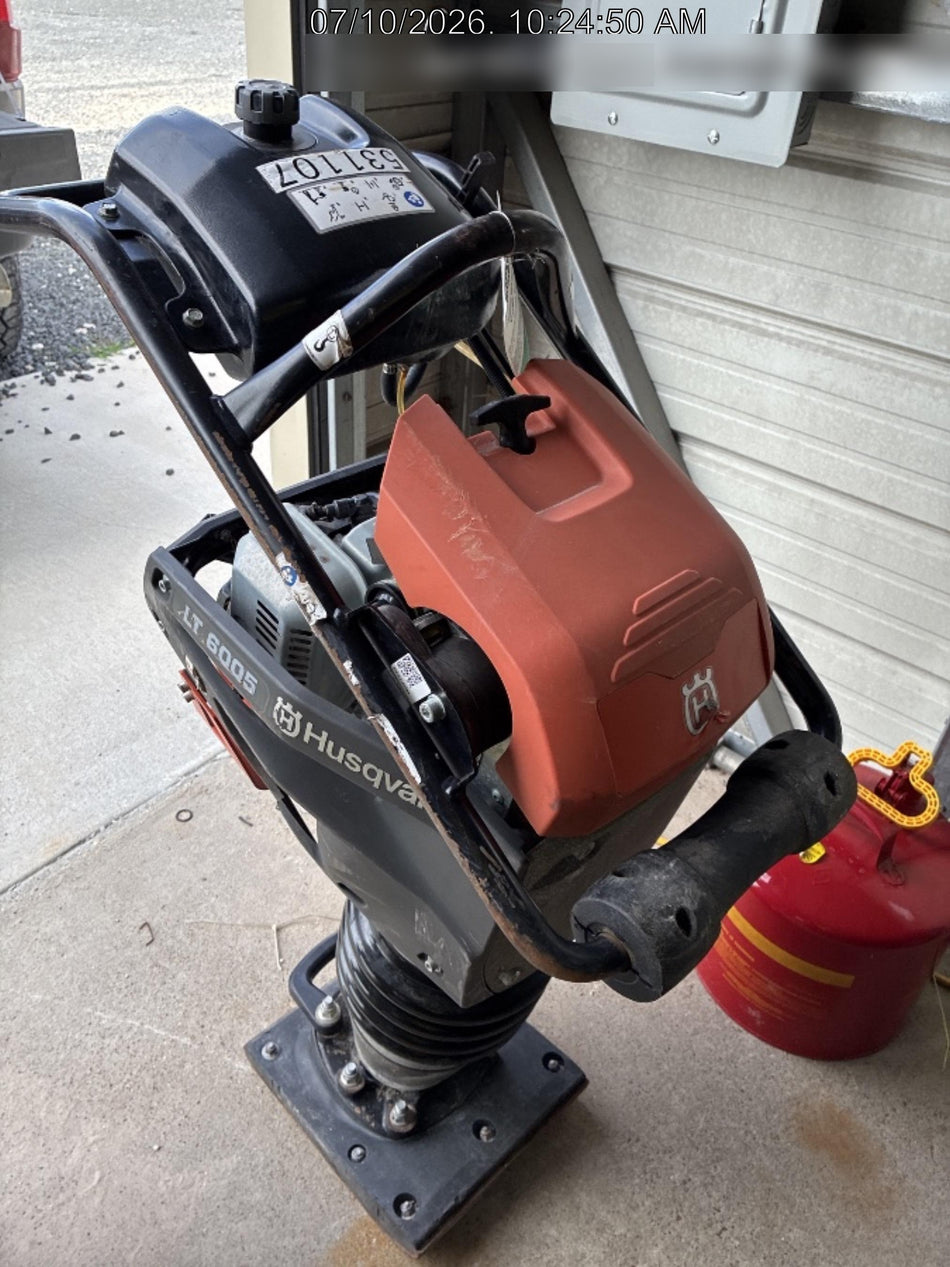 2025 HUSQVARNA LT6005