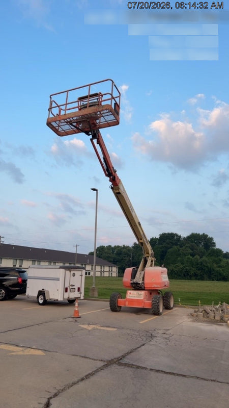 2018 JLG 660SJ
